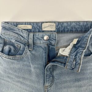 Universal Thread Jeans Womens 2R Blue Denim High Rise Wide Leg Straight Raw Hem